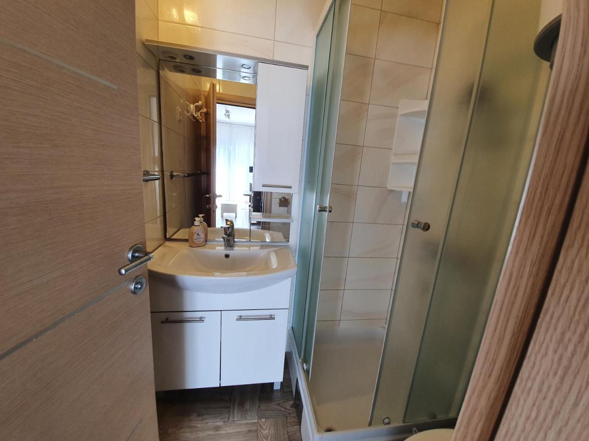 Apartmani Bozic-Tokic Крк Экстерьер фото