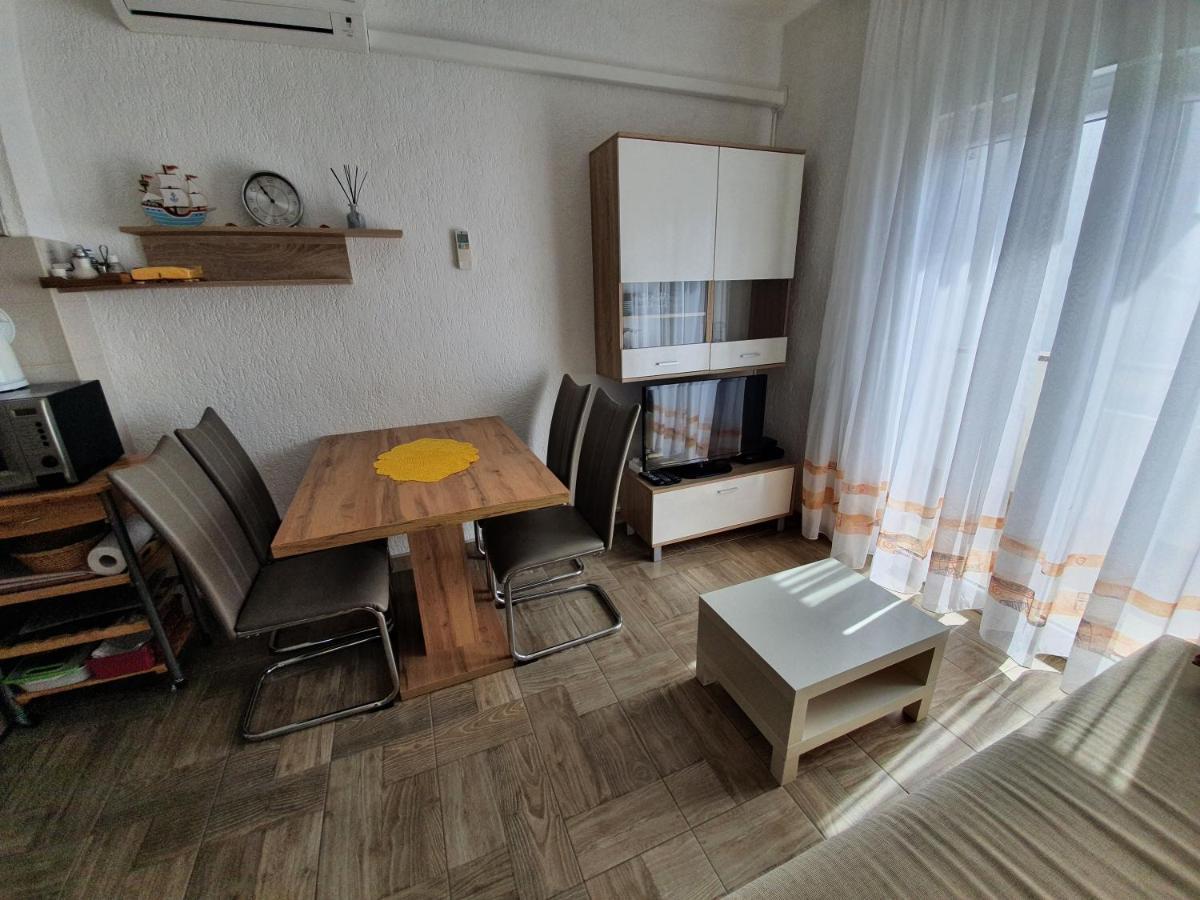 Apartmani Bozic-Tokic Крк Экстерьер фото