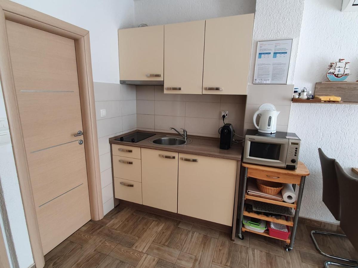 Apartmani Bozic-Tokic Крк Экстерьер фото